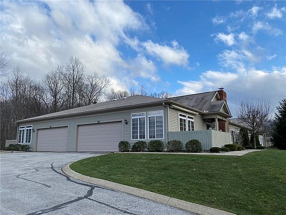 2nd image of 17601 Dawn Ct
