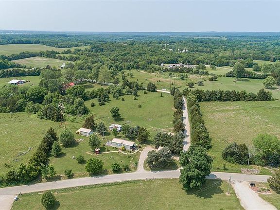 3749 Cedar Run Rd, Bonne Terre, MO 63628 | MLS #24016297 | Zillow