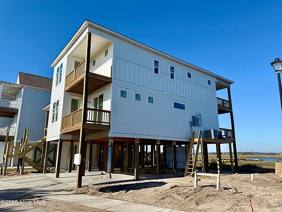 3rd image of 107 S Boca Bay Lane