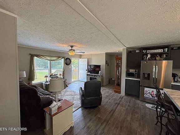 5th image of 114 Spain Cir