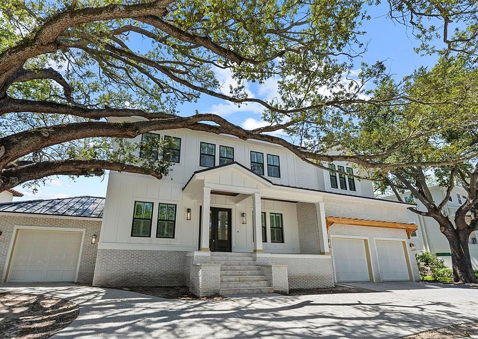 1st image of 690 GENEVA PLACE