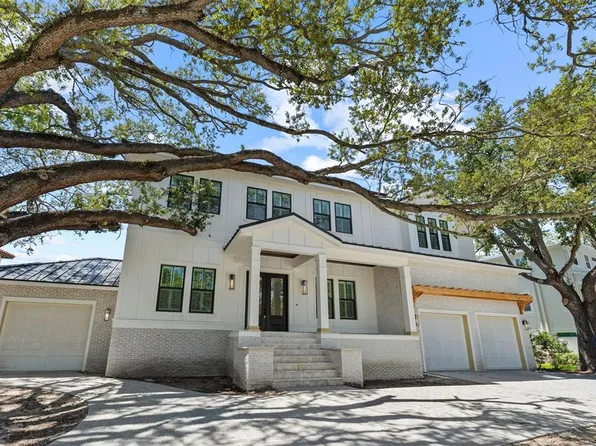 690 GENEVA PLACE, TAMPA, FL 33606