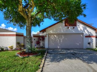 10803 Venice Cir, Tampa, FL 33635