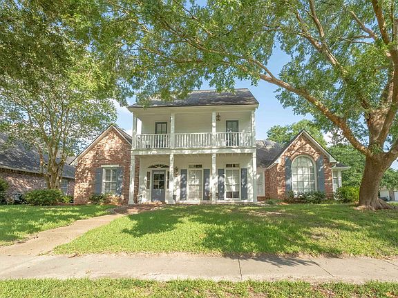 2nd image of 233 Plantation Ridge Ln