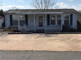 149 Dove Ln, New London, NC 28127