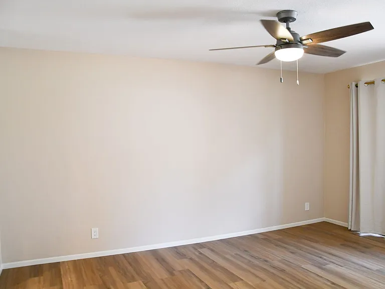 2337 Skyline Dr — Photo 46