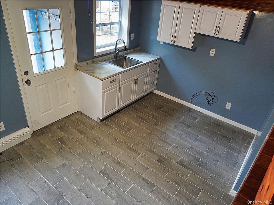 1st image of 478 Wolf Lake Rd