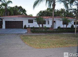 1511 Trillo Ave, Coral Gables, FL 33146