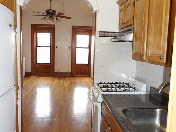 5th image of 123 Lefferts Pl #3