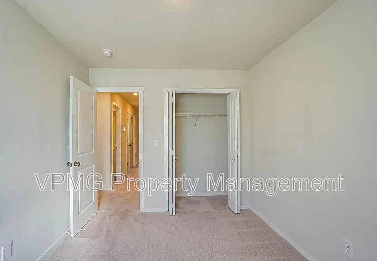 2620 NE 117th Pl — Photo 22