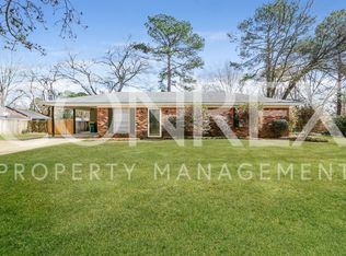 320 Southridge Dr, Ridgeland, MS 39157
