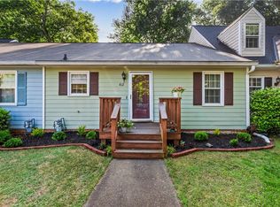 812 Manning Way SW, Marietta, GA 30064