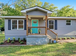 711 W James Ave, Rossville, GA 30741