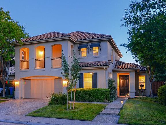 4th image of 1487 Berriedale Ct