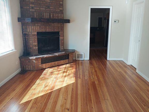 3rd image of 159 N Hooker St