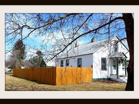 3rd image of 1002 W King Ave