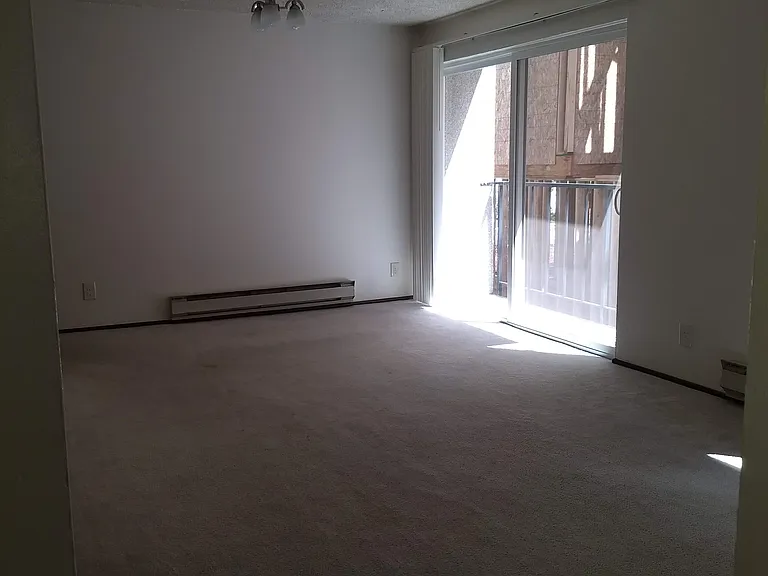 5255 15th Ave NE #2 — Photo 8