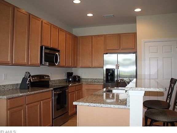 3rd image of 3248 Magnolia Landing Ln