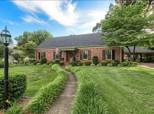 1922 Mayfair Dr, Owensboro, KY 42301