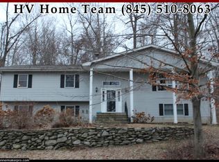11 Hemlock Hill Rd, Cornwall, NY 12518