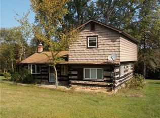 123 Burrellton Dr, Lower Burrell, PA 15068