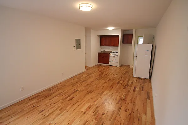 Rented by TZM Realty Properties | media 15