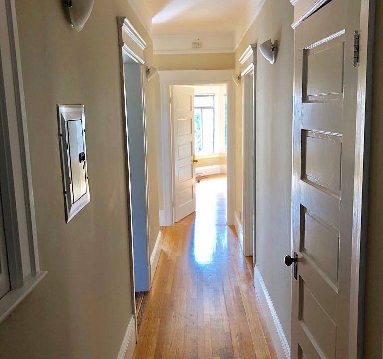 1st image of 117 Henry St