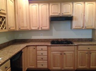 7117 Mason Grove Ct #6, Alexandria, VA 22306
