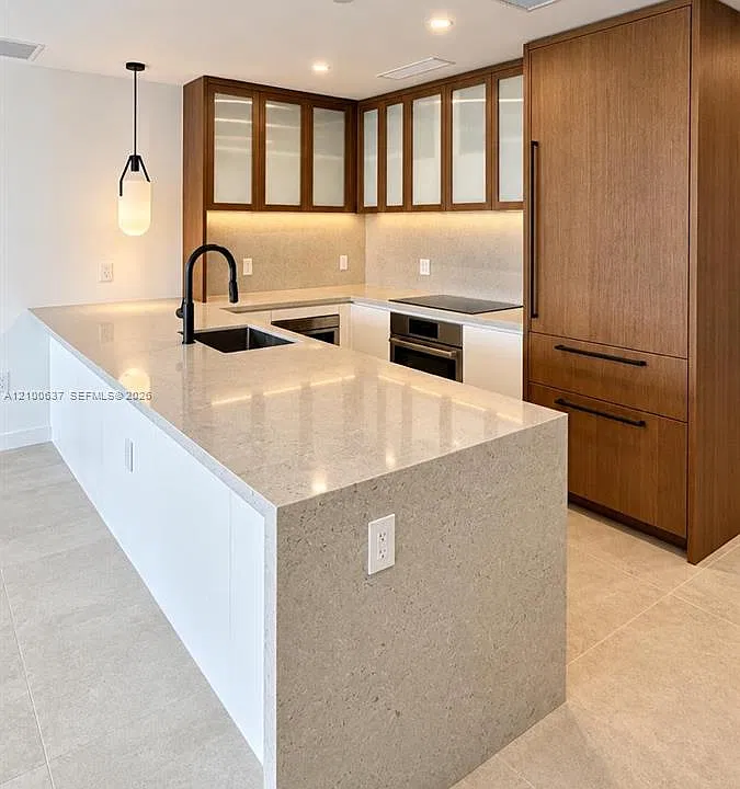 2200 Brickell Ave #316