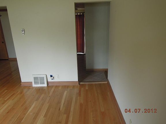 3rd image of 1513 Attica Dr