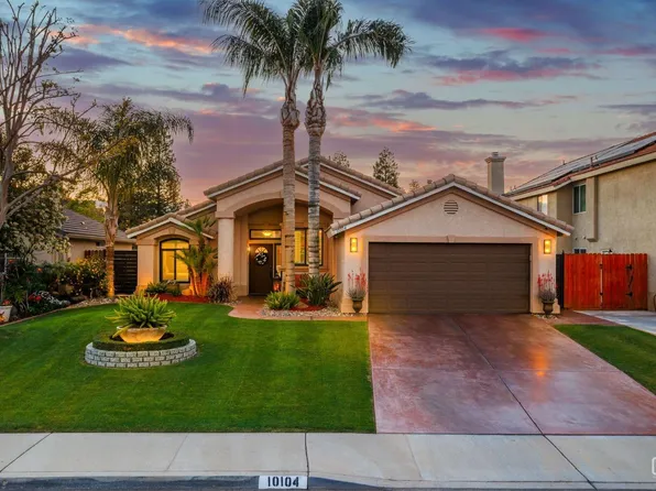 10104 Bay Colony Dr, Bakersfield, CA 93312