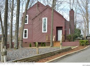 1618 Colehollow Dr, Midlothian, VA 23113