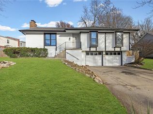 3709 NE Grant St, Lees Summit, MO 64064