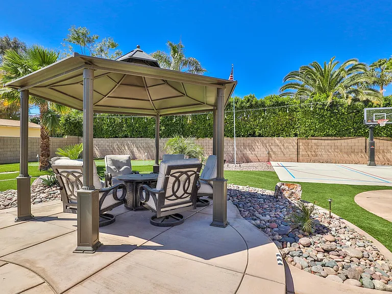 80445 Paria Way — Photo 64