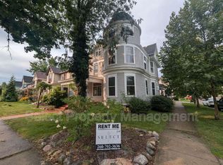 1025 Crescent Ave, Fort Wayne, IN 46805