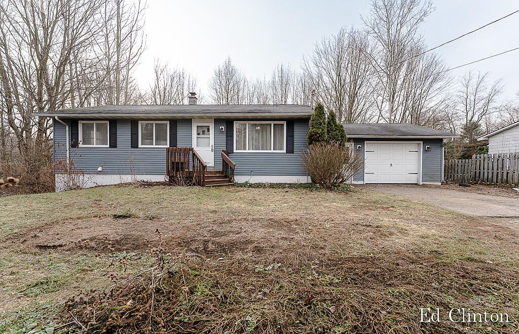 1811 E Pontaluna Rd, Spring Lake, MI 49456 Zillow