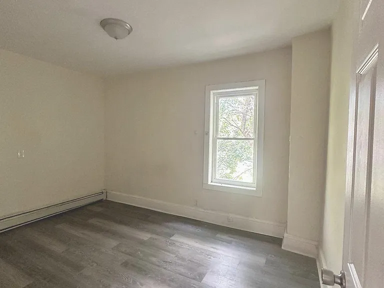 702 Martin Luther King Jr Blvd — Photo 10