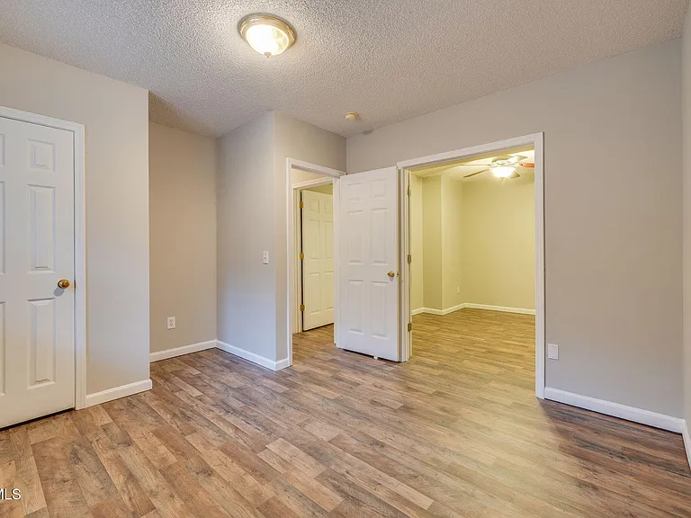 3817 Rockford St — Photo 24