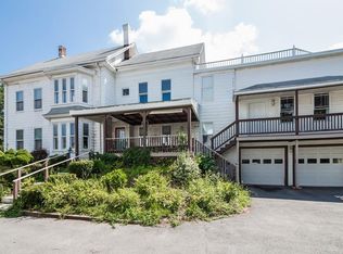 51 Plymouth St, Holbrook, MA 02343