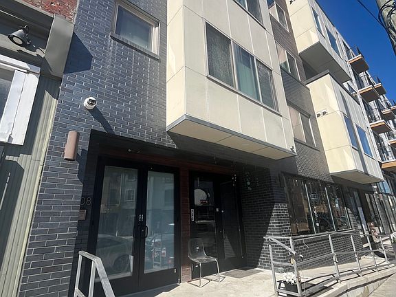 2nd image of 1608 Ridge Ave APT 401