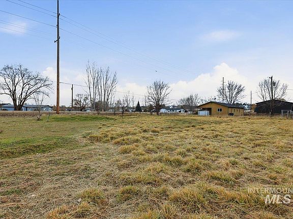 2nd image of 14666 Willis Rd