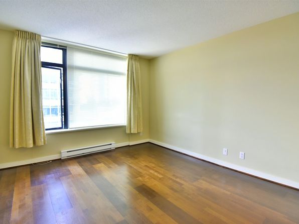 2 bedroom rental in Richmond — photo 9