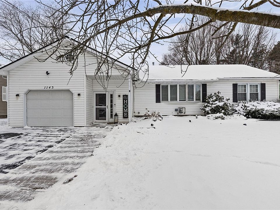 1st image of 1143 Long Pond Rd