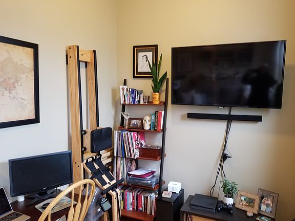 3rd image of 1730 N Talman Ave #2