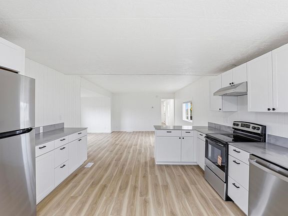 5th image of 2201 N Craig Rd Lot 260
