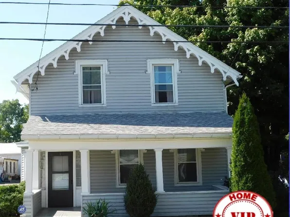 28 Mechanic St, Ashland, OH 44805