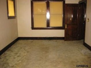 2316 C St, Omaha, NE 68107