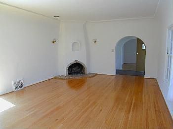 2nd image of 610 21st St