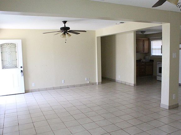 2nd image of 1424 E Cortez Dr