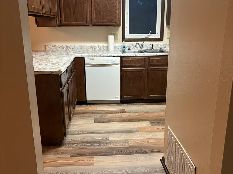 636-638 Garnet Dr #636 — Photo 6